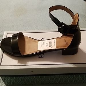 Very cute Black ankle strap sandal